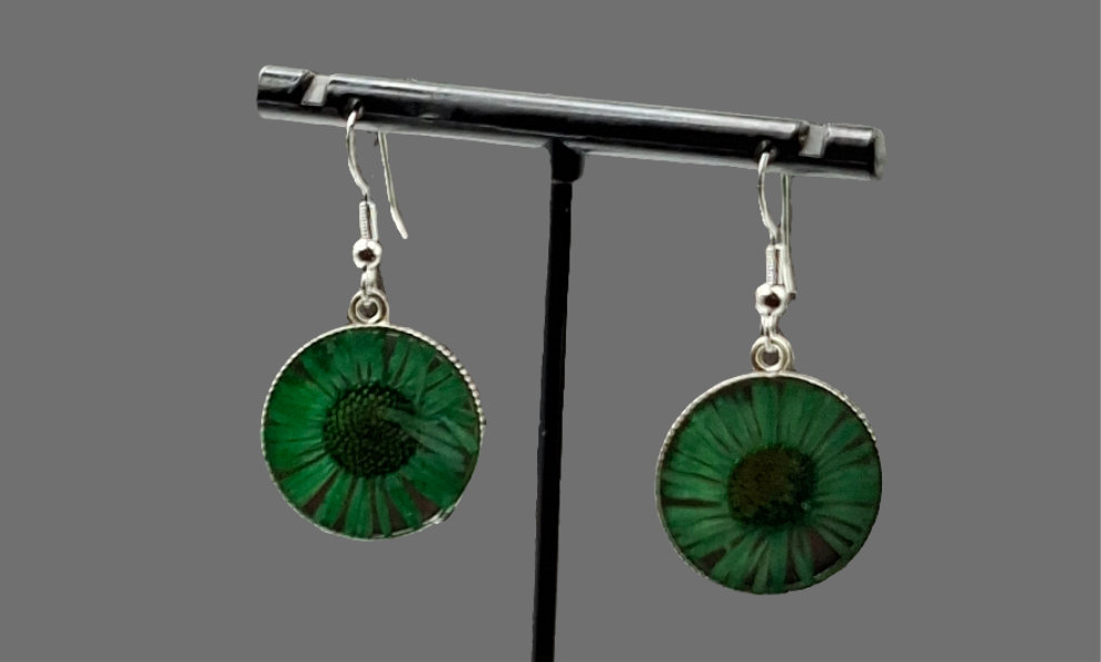 Real Flower Earrings green colour