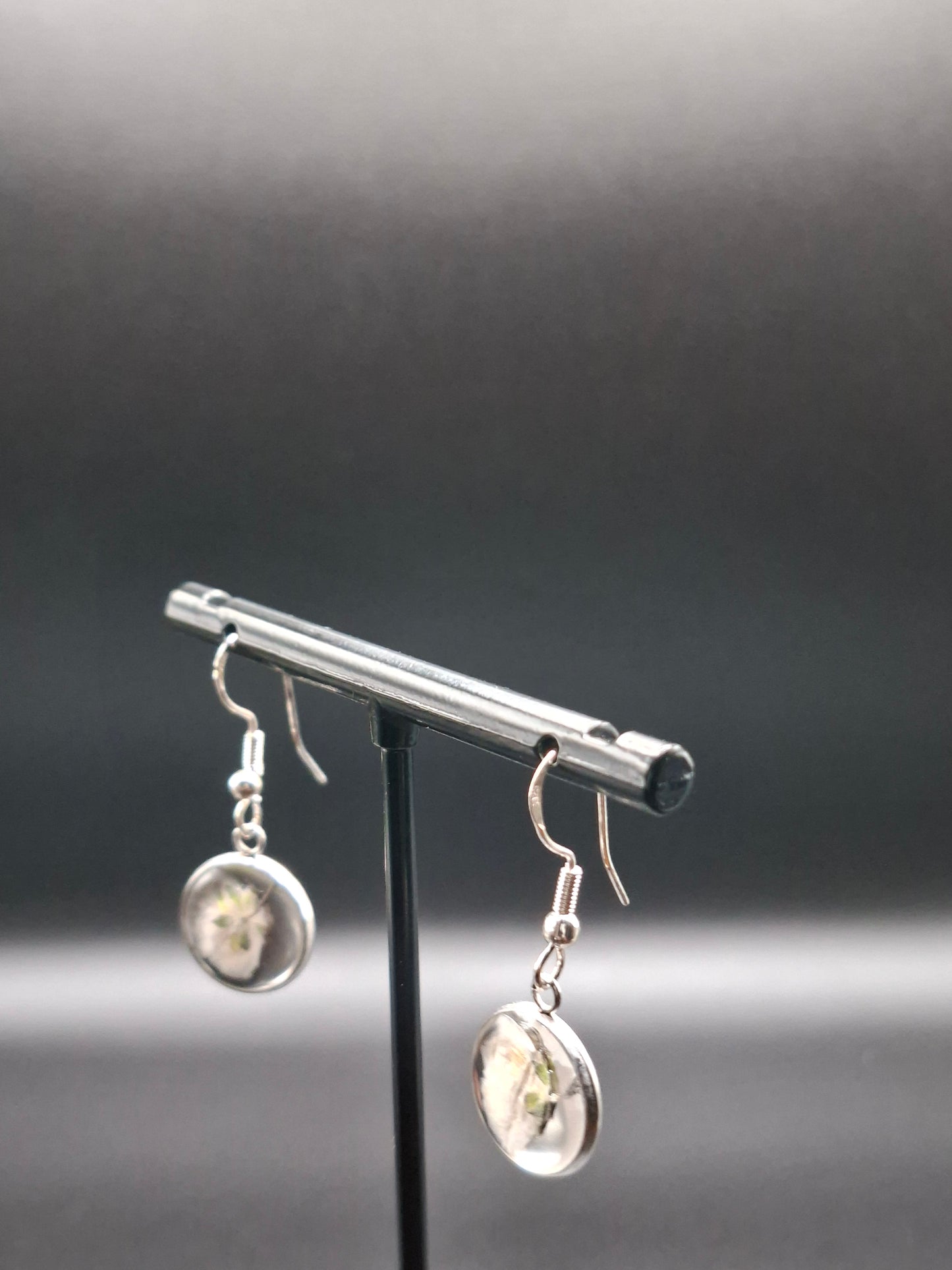 Little whire flower earrings