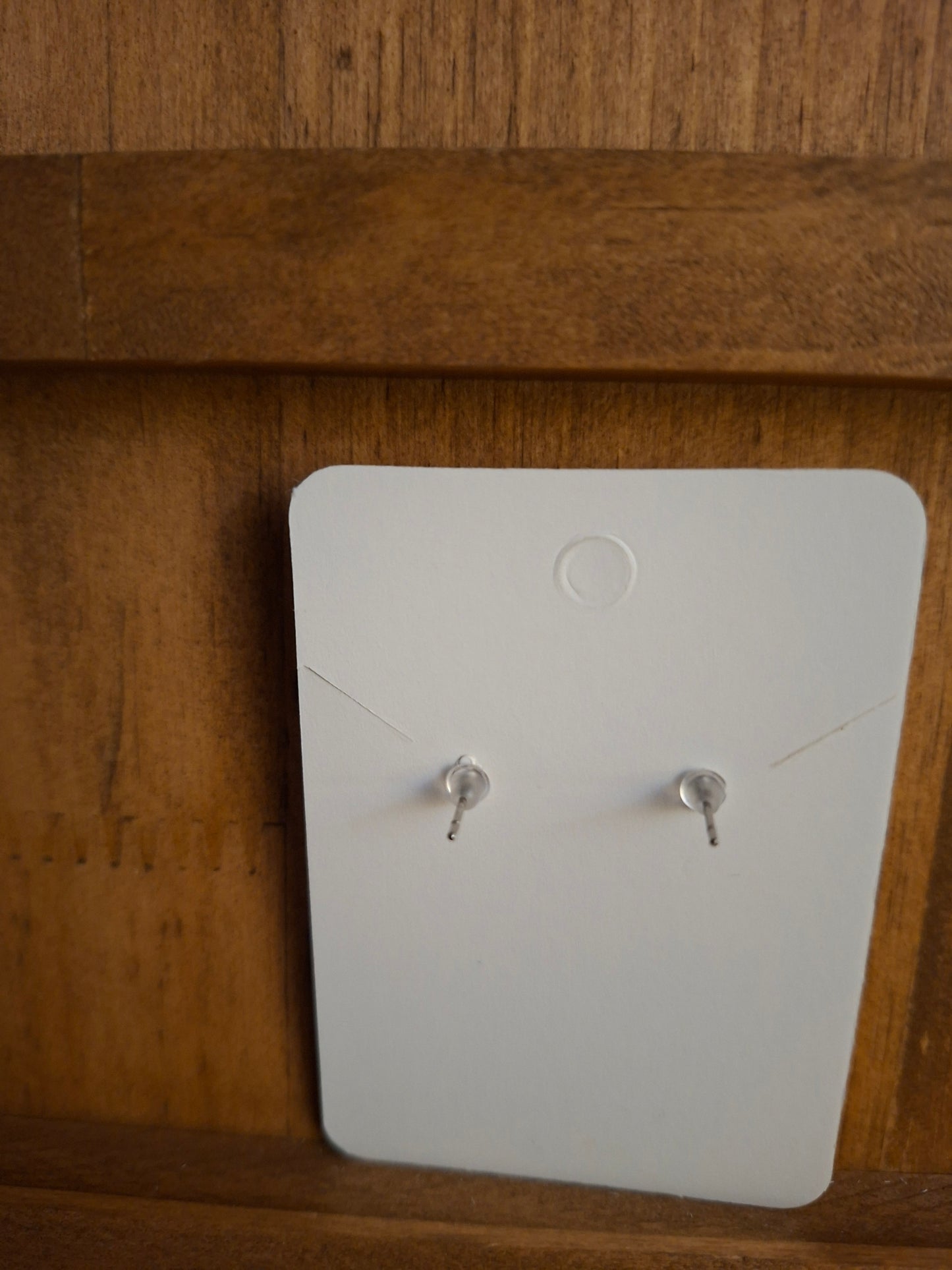 M&M STUD EARRINGS