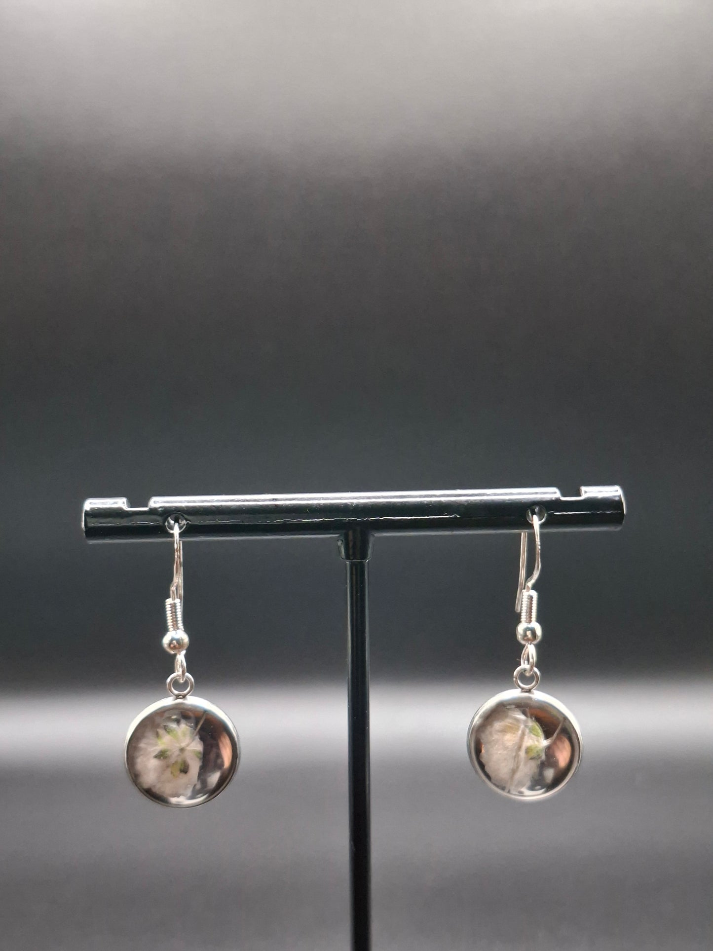 Little whire flower earrings